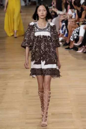 Chloe Amatenga Folklore ya Spring 2015