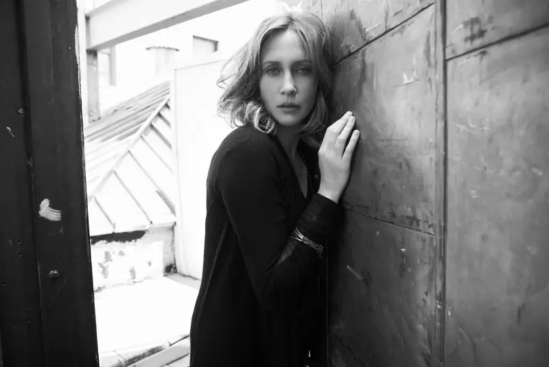 Vera Farmiga door Eric Guillemain voor Blackbook september 2011