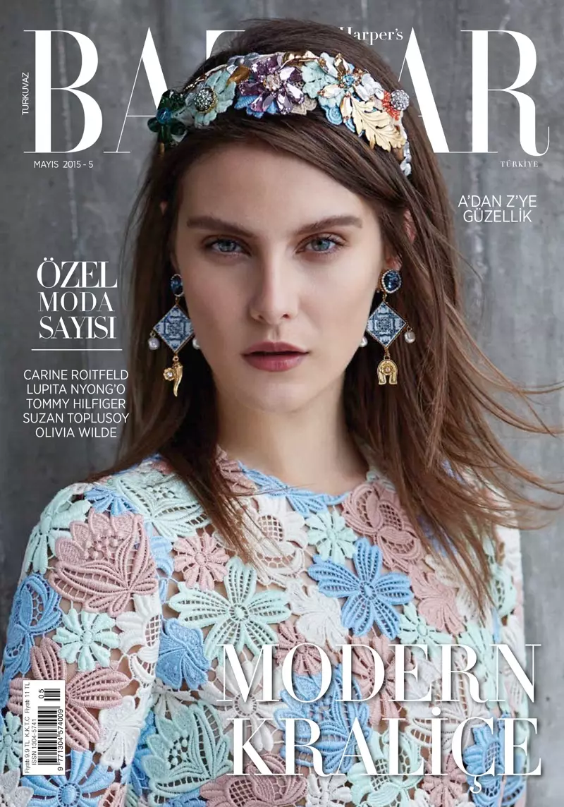 Charlotte Wiggins tgħaqqad il-qoxra ta' Mejju 2015 ta' Harper's Bazaar Turkey fotografata minn Cihan Öncü