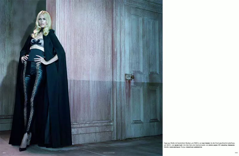 Miles Aldridgen Claudia Schiffer Vogue Germanylle elokuussa 2011