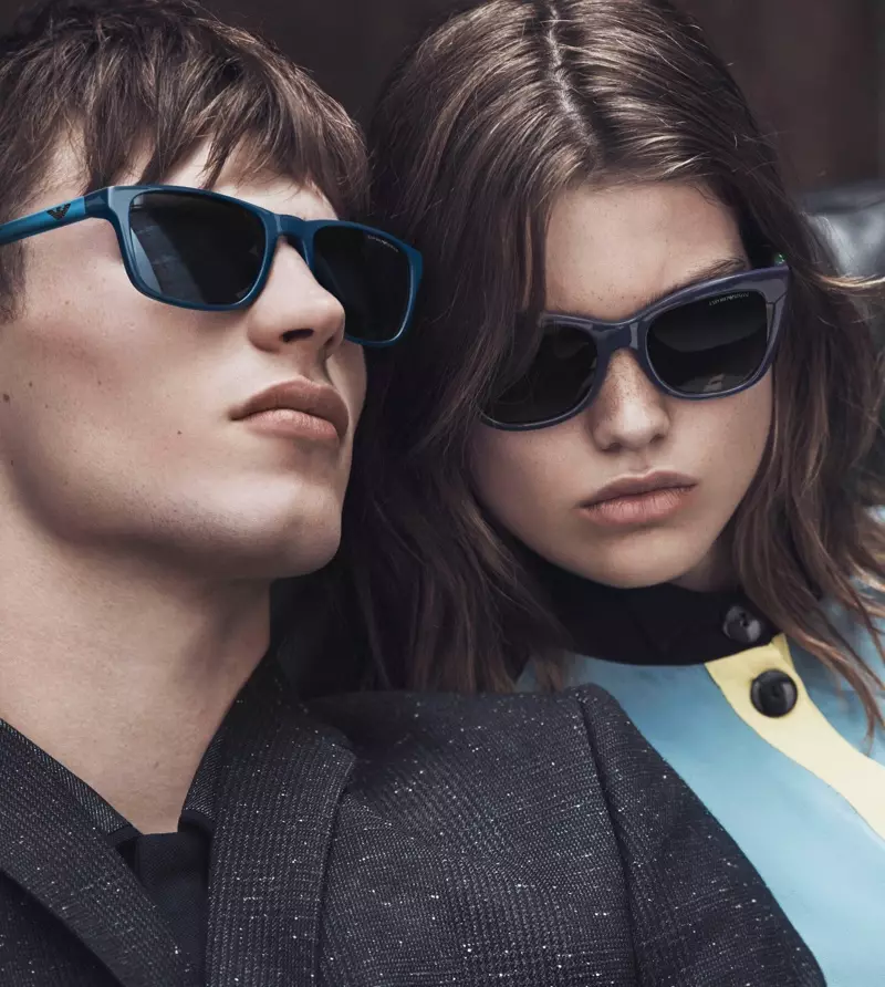 La campaña otoño-invierno 2016 de Emporio Armani se centra en las gafas de sol