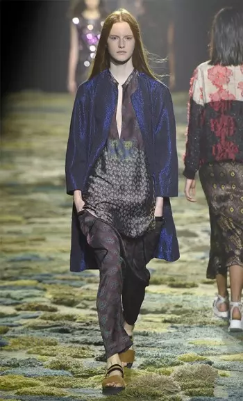 Dries Van Noten printemps 2015 : la mode revient à la nature