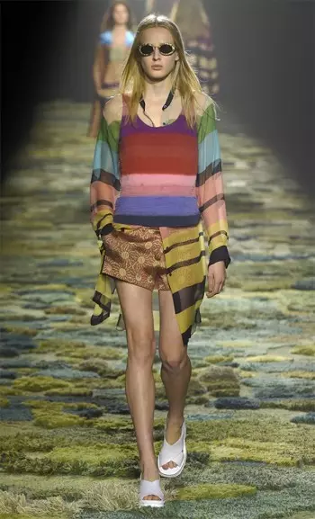 Dries Van Noten Wiosna 2015: Moda wraca do natury