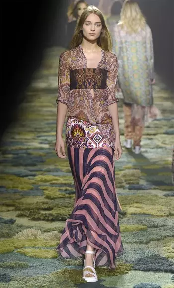 Dries Van Noten Bahar 2015: Moda təbiətə qayıdır