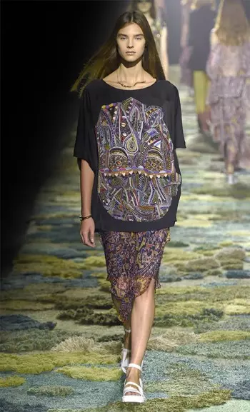 Dries Van Noten printemps 2015 : la mode revient à la nature