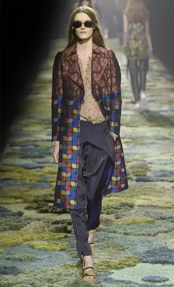 Dries Van Noten printemps 2015 : la mode revient à la nature