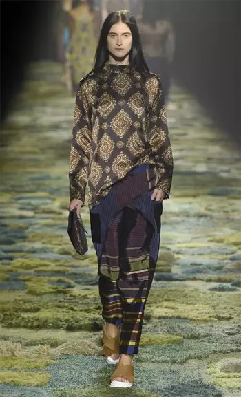 Dries Van Noten 2015-жылдын жазы: Мода жаратылышка кайтып келет