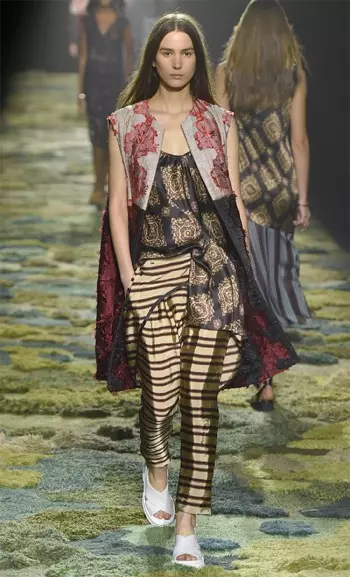 Dries Van Noten Pranverë 2015: Moda kthehet në natyrë