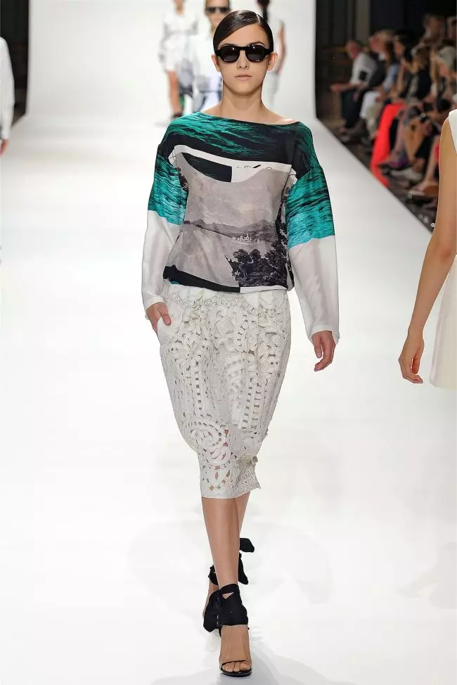 Dries van Noten Spring 2012 | පැරිස් විලාසිතා සතිය