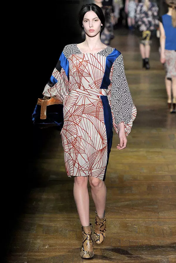 Dries Van Noten Fall 2011 | Փարիզի նորաձևության շաբաթ