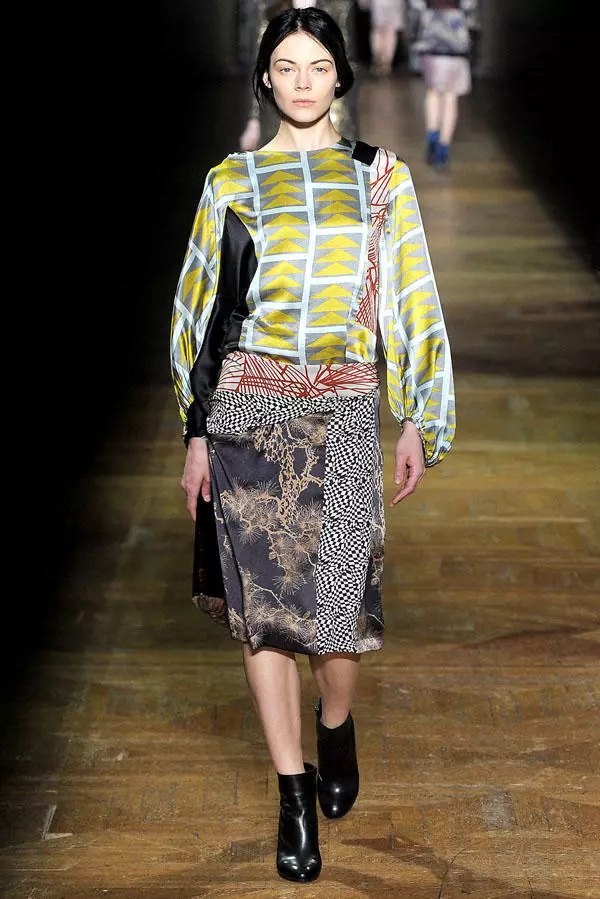 Kurur Van Noten Sonbahar 2011 | Paris Moda Haftası