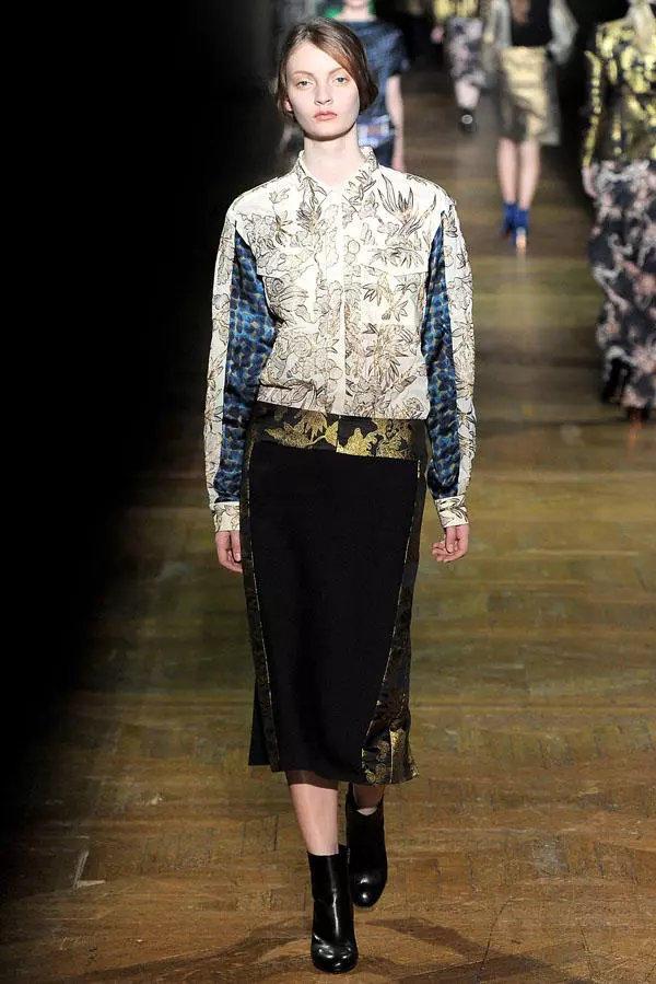 Dries Van Noten Fall 2011 | Paris Fashion Week