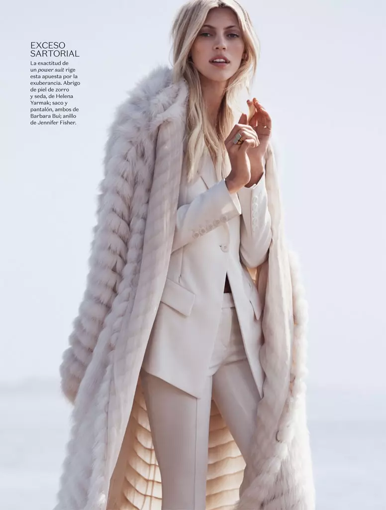 Devon-Windsor-Vogue-Mexico-November-2015-Photoshoot06