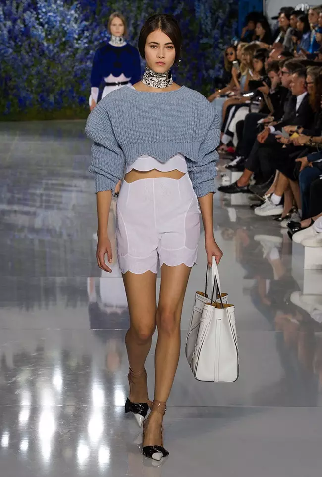 Un look de la col·lecció de primavera 2016 de Dior