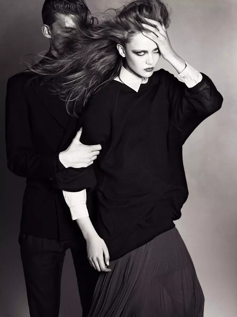 Frida Gustavsson oleh Andreas Sjodin untuk Elle Sweden September 2010