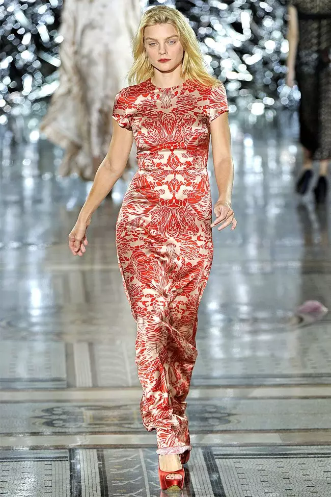 Giles Spring 2012 | لوندون مودا كىيىم ھەپتىلىكى