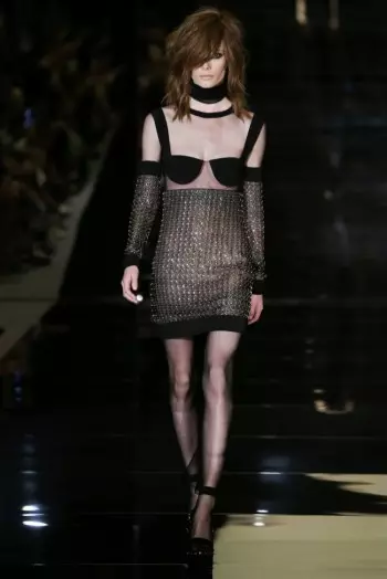 Tom Ford Goes 90s Glam 2015. gada pavasarim