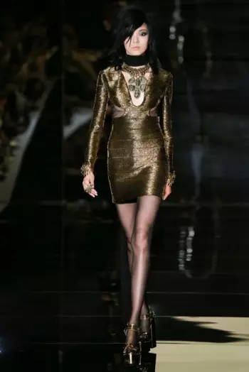 Tom Ford esdevé glam dels 90 per a la primavera del 2015