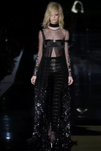 Tom Ford esdevé glam dels 90 per a la primavera del 2015