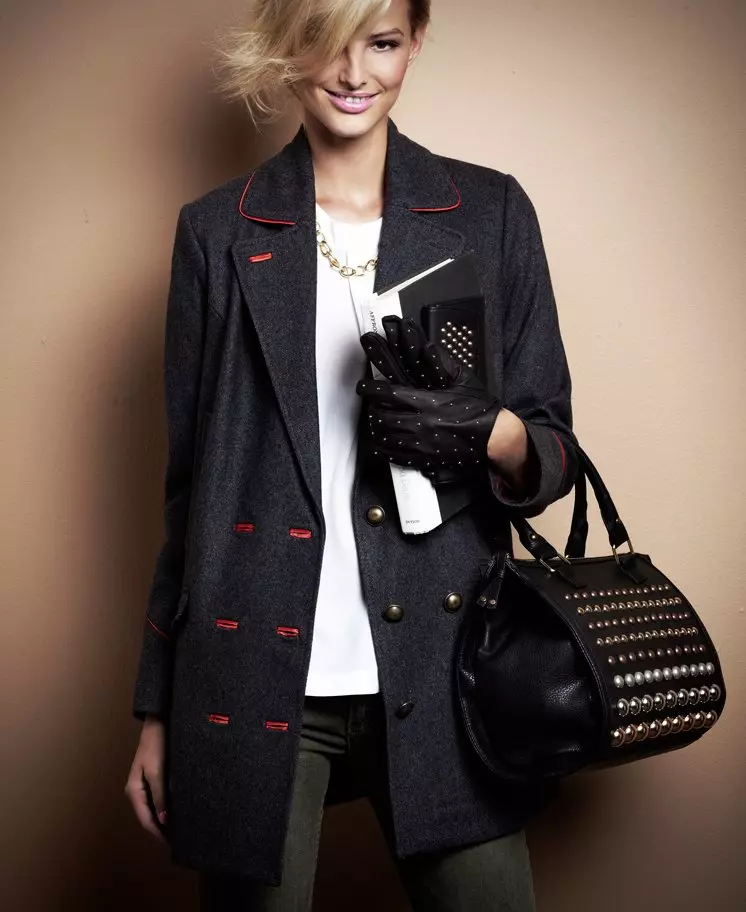 SuiteBlanco recluta a Michaela Kocianova para a súa campaña F/W 2012