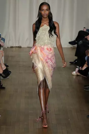 Marchesa adopte le style bohème pour le printemps 2015