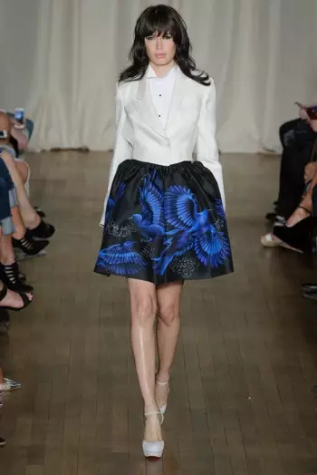 Marchesa adopte le style bohème pour le printemps 2015