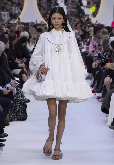 Valentino ເປີດເຜີຍຄໍເລັກຊັນ Dreamy Spring 2020