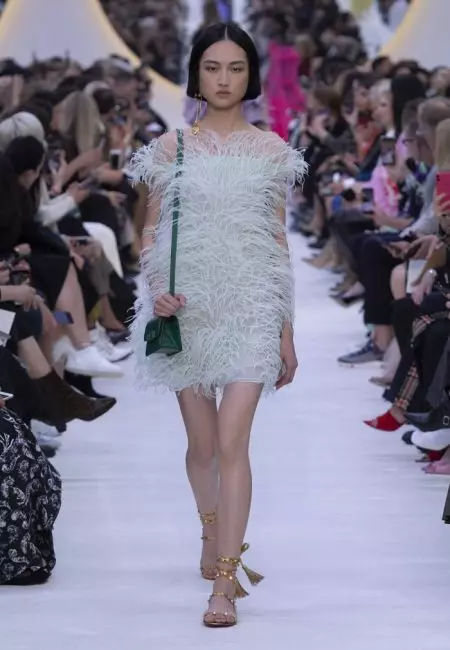 Valentino ເປີດເຜີຍຄໍເລັກຊັນ Dreamy Spring 2020