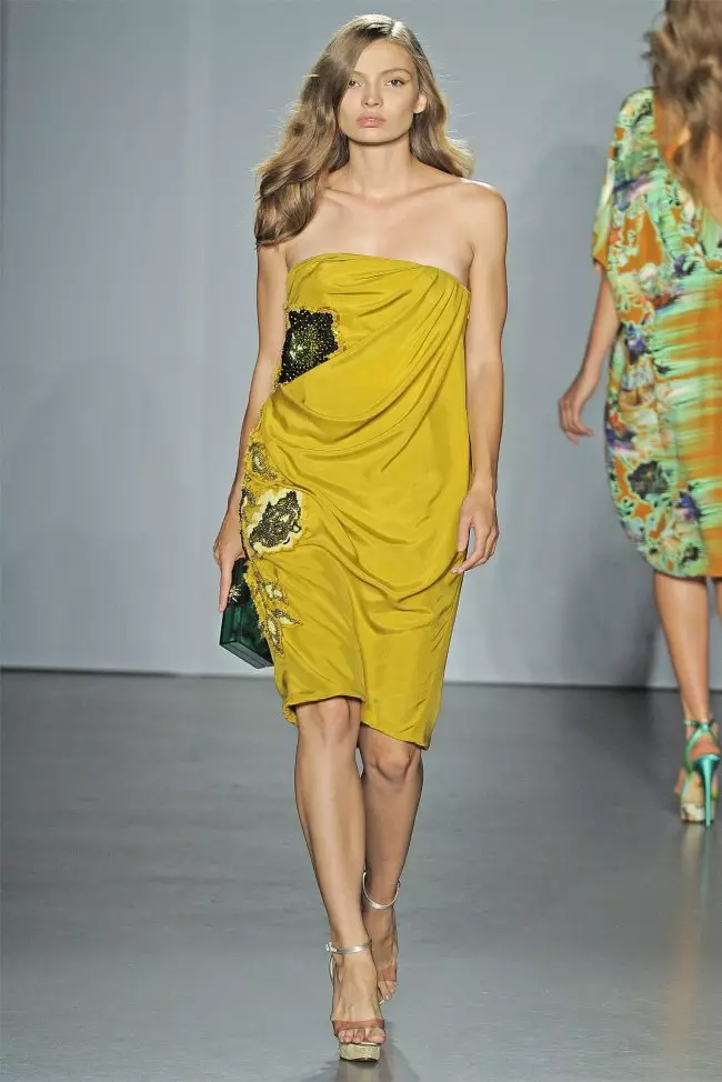 Matthew Williamson Lohataona 2012 | Herinandron'ny lamaody any Londona