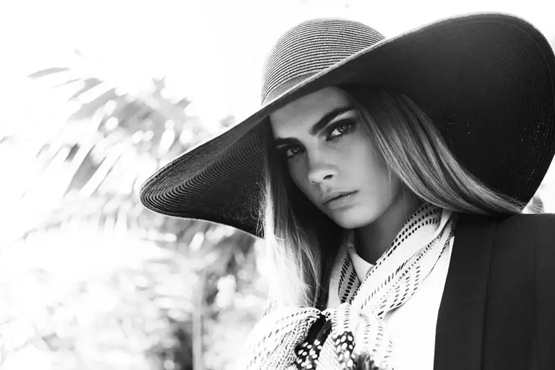 Cara Delevingne มุ่งหน้าสู่ Miami สำหรับแคมเปญ Reserved's Spring 2013