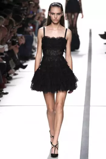 Elie Saab gu'ga/xagaaga 2014 | Todobaadka Fanka ee Paris