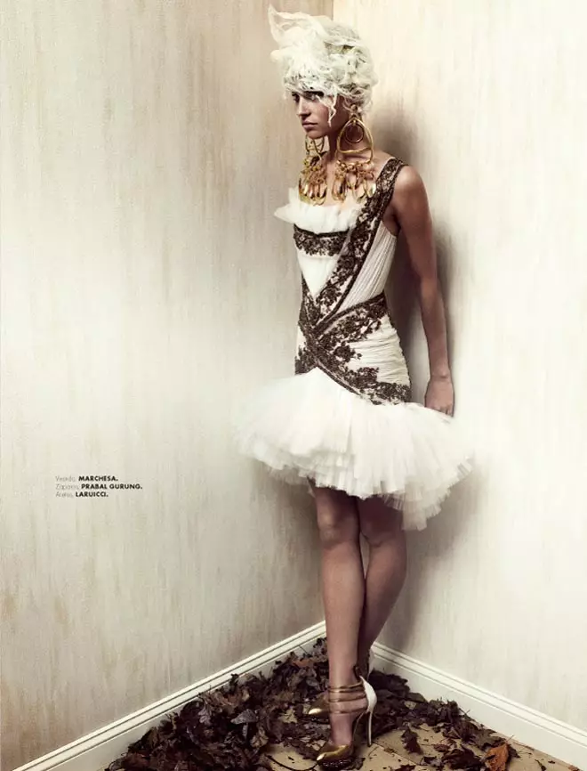 Egle Tvirbutaite è una bellezza barocca per Elle Mexico dicembre 2012 di Takahiro Ogawa