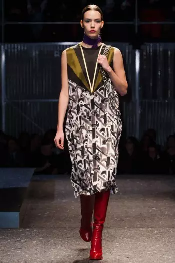 Prada Herbst/Winter 2014 | Mailänder Modewoche