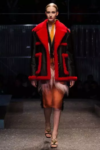 Prada Aŭtuno/Vintro 2014 | Milana Modsemajno