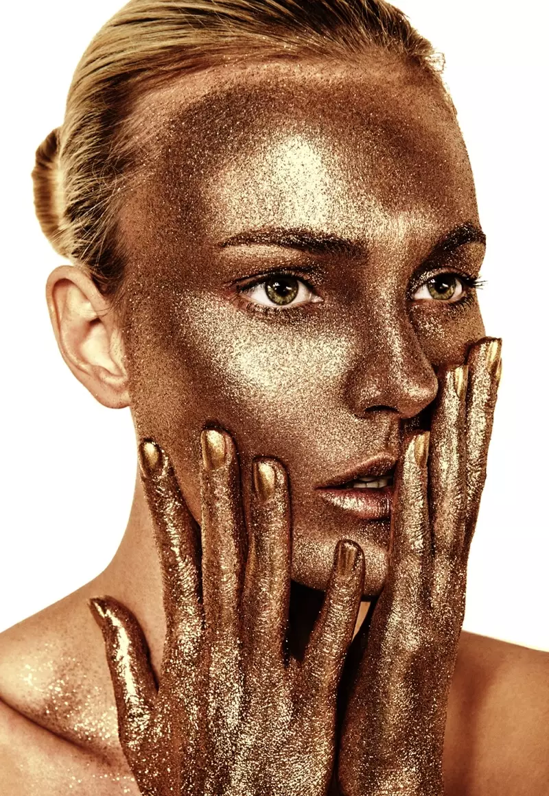 UCaroline Trentini Gold Carrano Iphulo le-2016 yeHlobo06