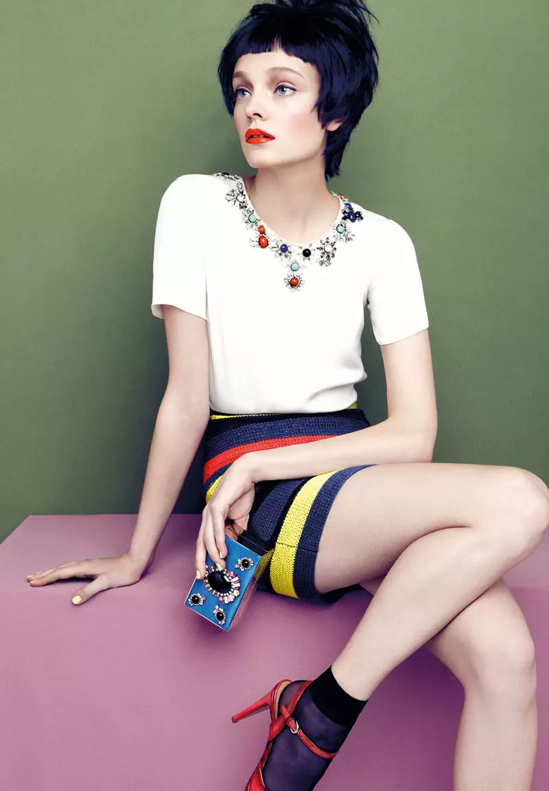 Apropos Journal Yaz/Yay 2013 üçün Nimue Smit Dons Retro çalarları