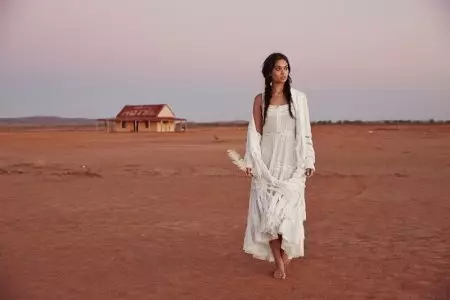 Shanina Shaik modelleert westerse looks voor Spell's herfstcollectie 2016