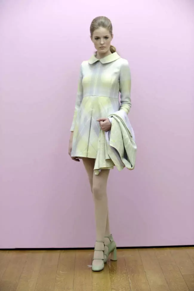 Triết học Alberta Ferretti Mùa thu 2011 | Tuần lễ thời trang New York