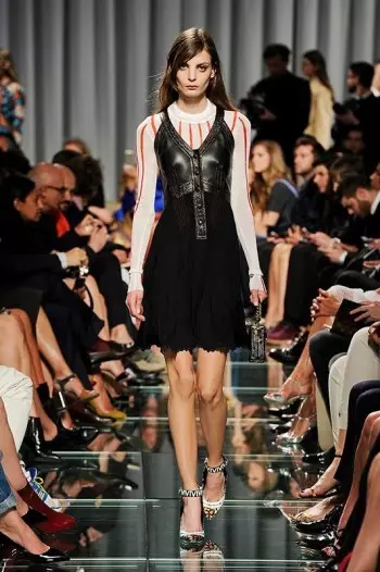 Printen en broeken: Louis Vuitton's Cruise 2015-kolleksje yn Monako