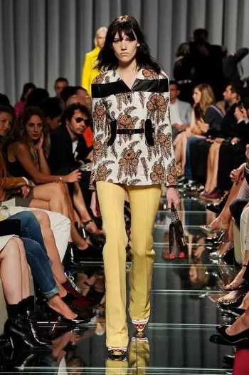 Priontaí & Pants: Bailiúchán Louis Vuitton's Cruise 2015 i Monacó