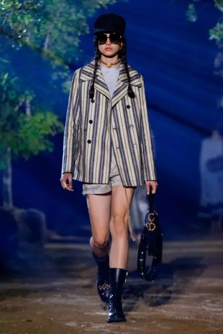 Dior Imapereka Kukongola Kwachilengedwe kwa Spring 2020