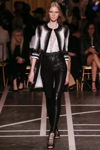 Givenchy idzie czarno-białe na wiosnę 2015