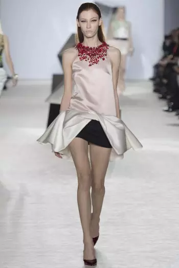 Giambattista Valli Haute Couture 2014 წლის გაზაფხული/ზაფხული