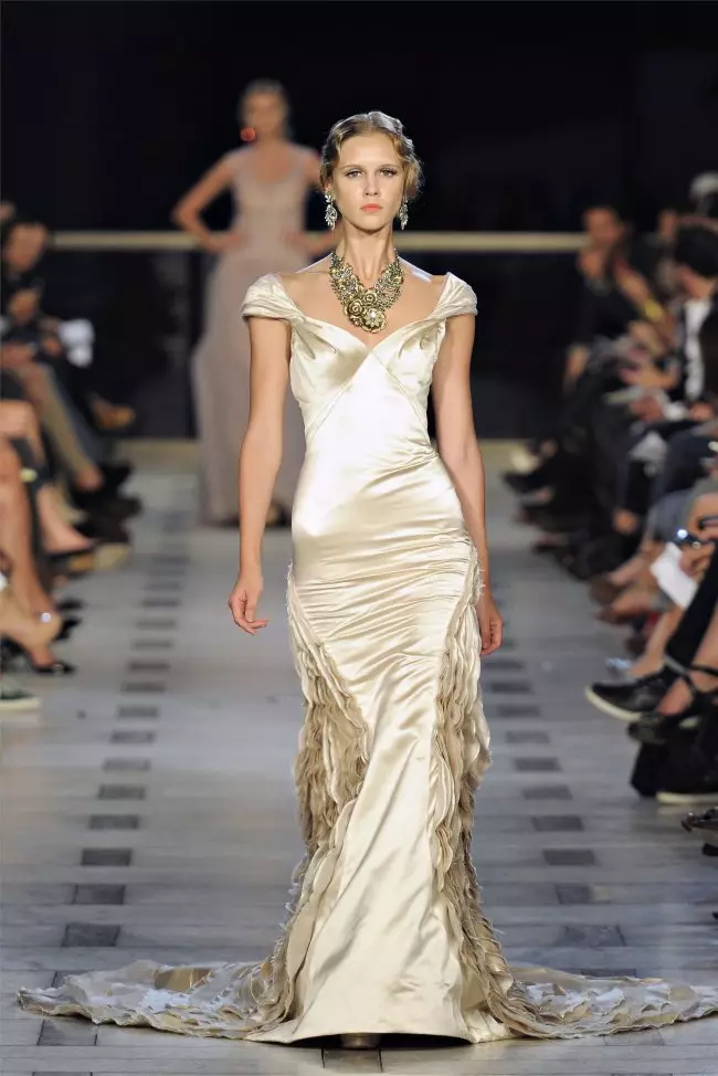 Zac Posen Spring 2012 | សប្តាហ៍ម៉ូដ New York