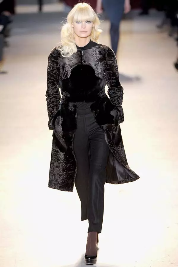 Zac Posen Fall 2011 | Paris Fashion Osu