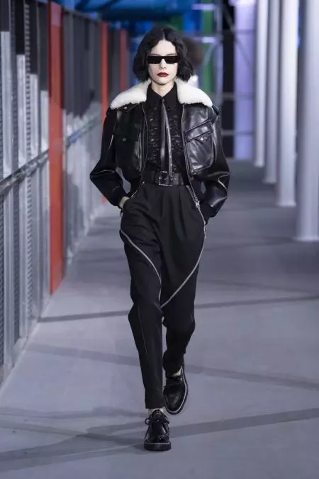 Louis Vuitton Go Éicléictiúil le haghaidh Fall 2019