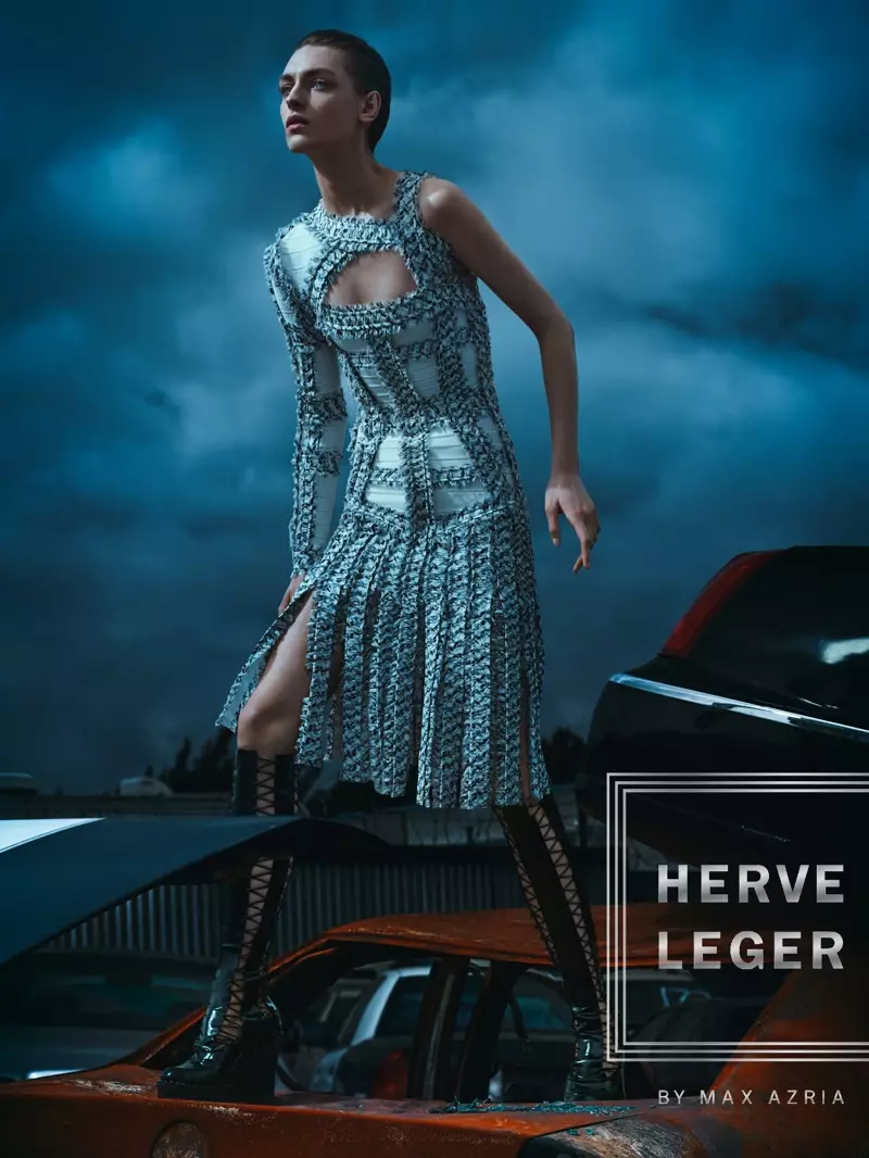 In ôfbylding fan Herve Leger's hjerst 2016 reklamekampanje