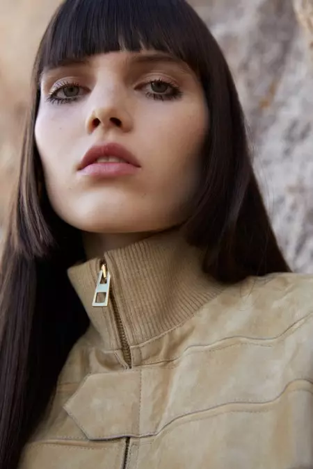 Lily Stewart modelirala prolećne odlike za Vogue China autorke Yelena Yemchuk