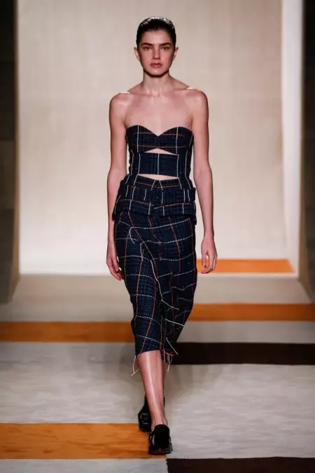 Victoria Beckham Fall 2016 | Sabata la New York Fashion