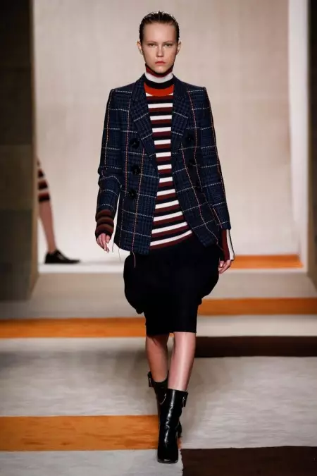 Victoria Beckham Fall 2016 | New York Fashion Week